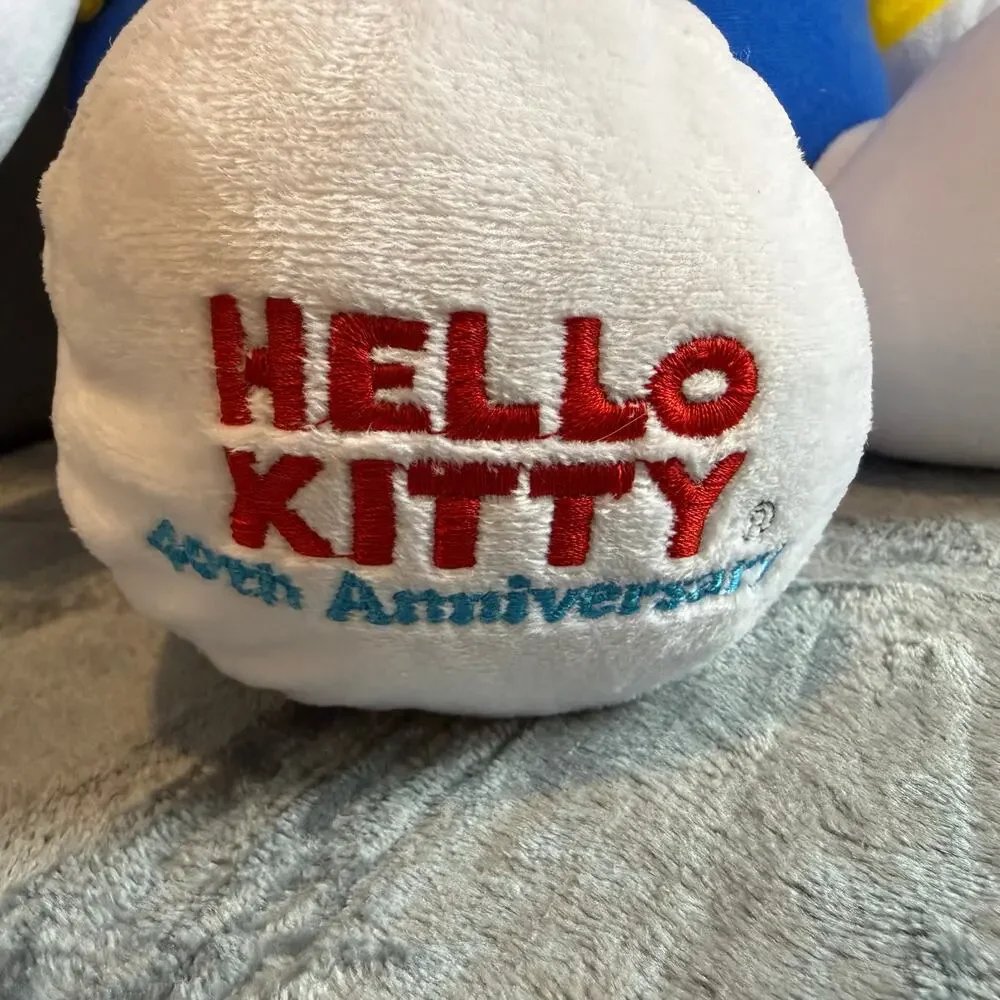 Hello Kitty Sanrio Jumbo 20